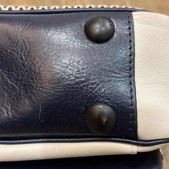 Rag & Bone pilot bag excellent condition cream and navy leather - Picture 12 of 15